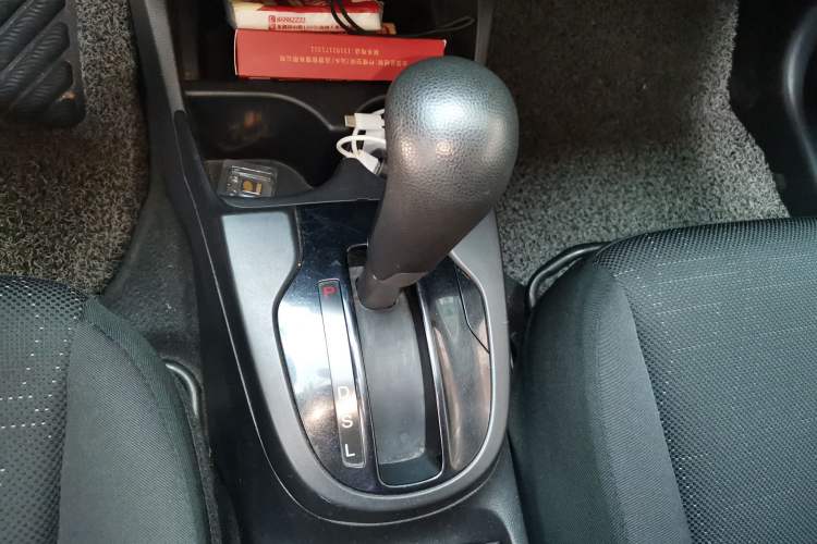 Used Honda Fit 2014 1.5L LX CVT Comfort Model Gear Lever