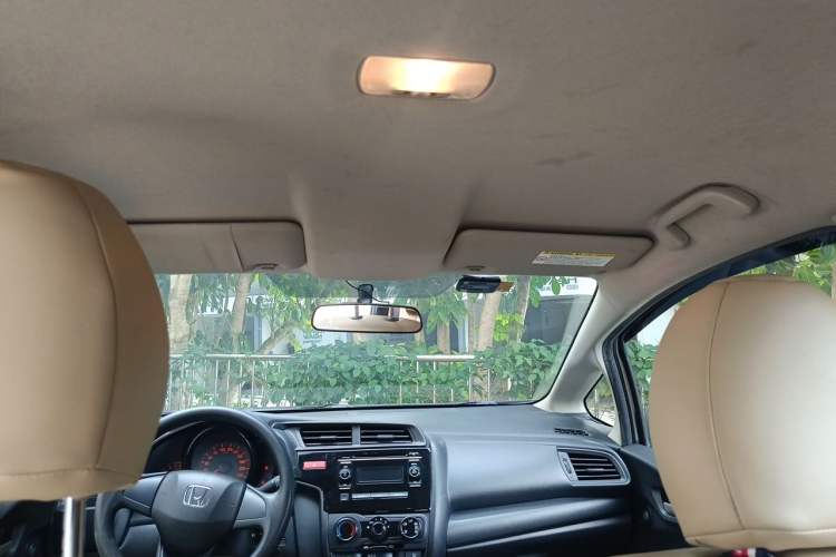 Used Honda Fit 2014 1.5L LX CVT Comfort Model Headliner