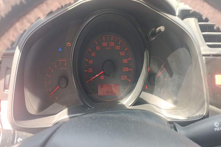 Used Honda Fit 2014 1.5L LX CVT Comfort Model Instrument Cluster