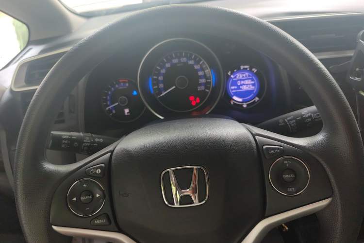Used Honda Fit 2014 1.5L SE CVT Fashion Model Instrument Cluster
