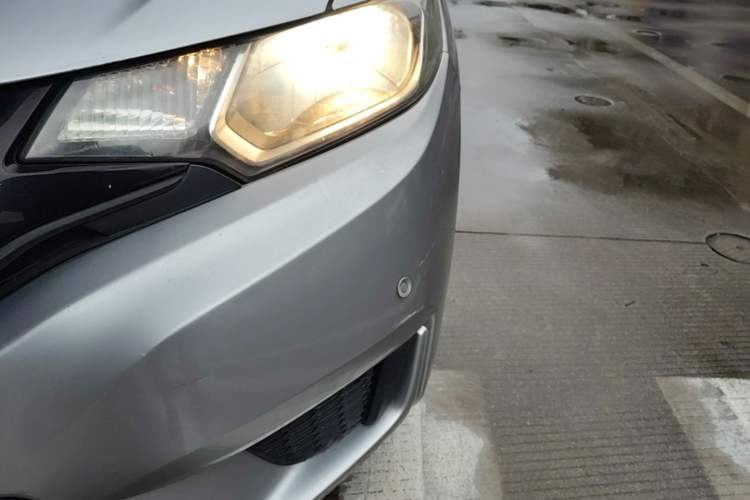 Used Honda Fit 2014 1.5L LX Manual Comfort Model Left Front Headlight