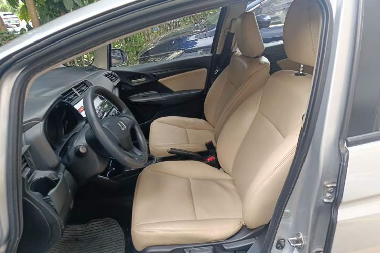 Used Honda Fit 2014 1.5L LX CVT Comfort Model Left Front Seat