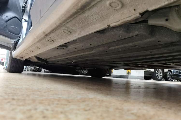Used Honda Fit 2014 1.5L LX Manual Comfort Model Left Side Sill