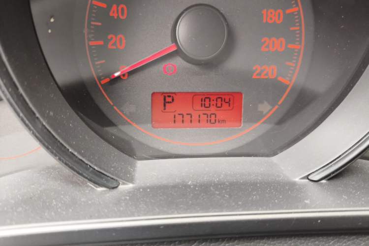 Used Honda Fit 2014 1.5L LX CVT Comfort Model Odometer Close Up