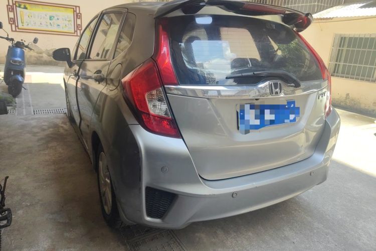 Used Honda Fit 2014 1.5L EX CVT Elite Model Rear Left 45 Deg