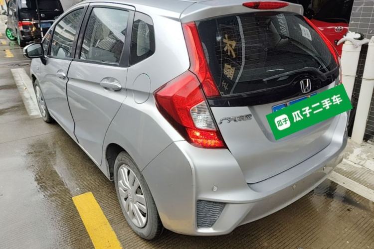 Used Honda Fit 2014 1.5L LX Manual Comfort Model Rear Left 45 Deg