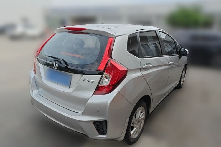 Used Honda Fit 2014 1.5L SE CVT Fashion Model Rear Right 45 Deg