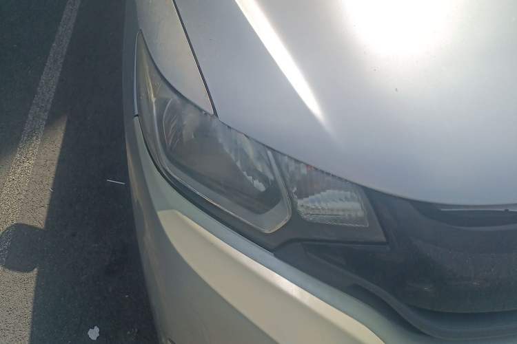 Used Honda Fit 2014 1.5L LX CVT Comfort Model Right Front Headlight