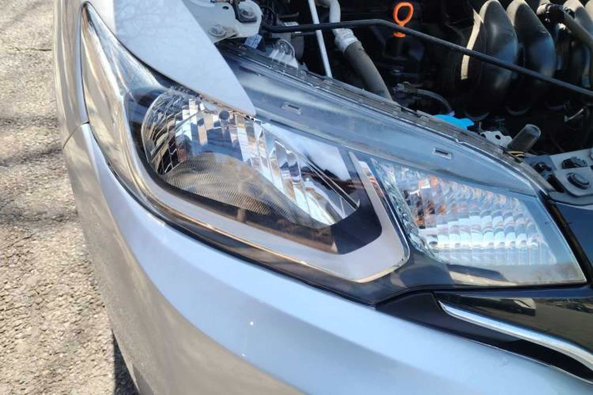 Used Honda Fit 2014 1.5L EX CVT Elite Model Right Front Headlight