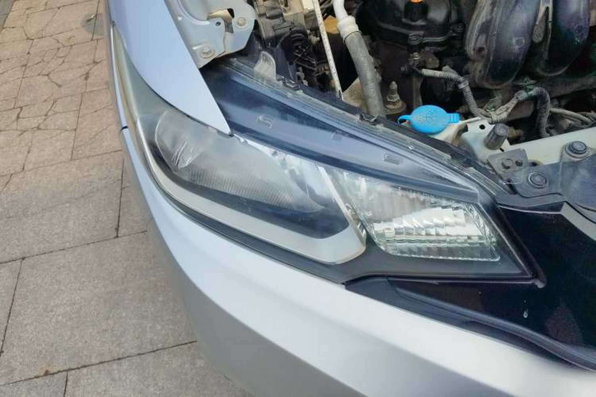Used Honda Fit 2014 1.5L LX Manual Comfort Model Right Front Headlight