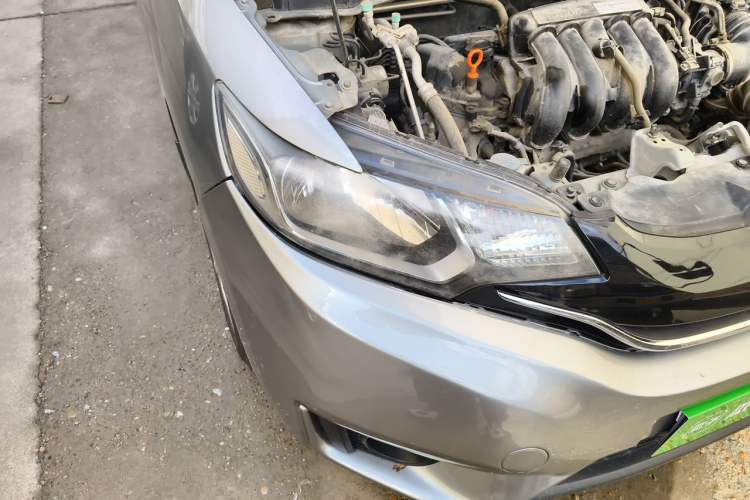 Used Honda Fit 2014 1.5L EX CVT Elite Model Right Front Headlight