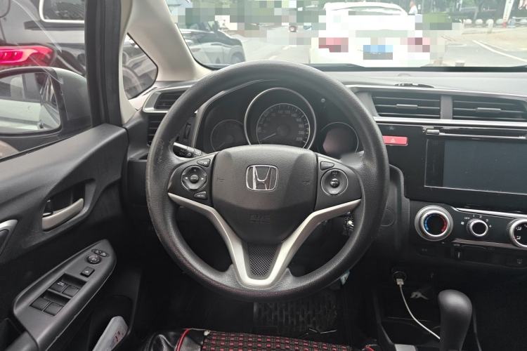 Used Honda Fit 2014 1.5L SE CVT Fashion Model Steering Wheel