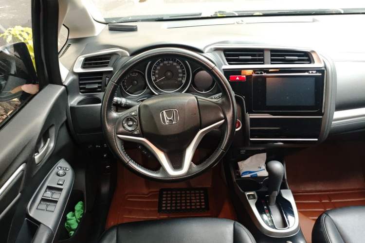 Used Honda Fit 2014 1.5L EXLI CVT Leading Model Steering Wheel