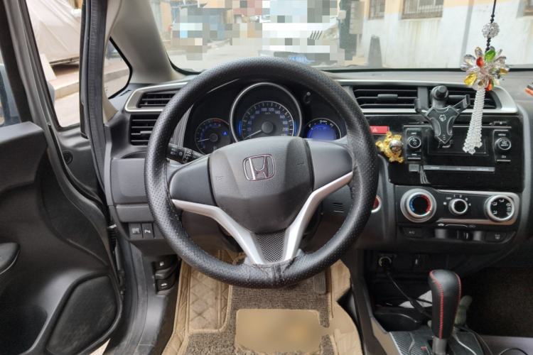 Used Honda Fit 2014 1.5L EX CVT Elite Model Steering Wheel