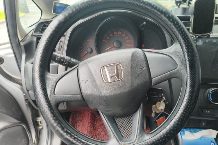 Used Honda Fit 2014 1.5L LX CVT Comfort Model Steering Wheel