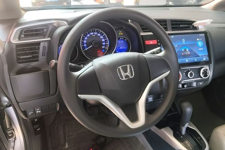 Used Honda Fit 2014 1.5L EX CVT Elite Model Steering Wheel