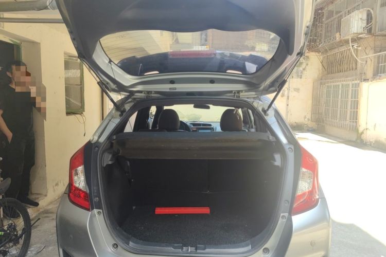 Used Honda Fit 2014 1.5L EX CVT Elite Model Trunk