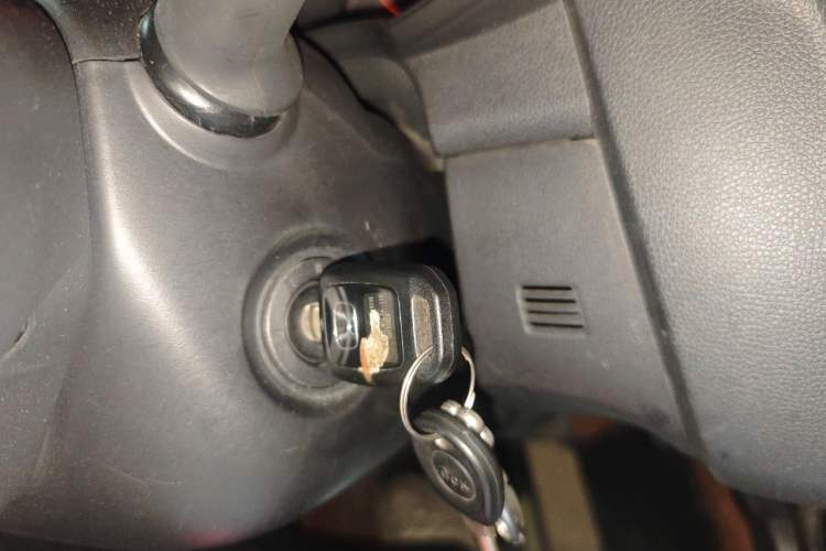 Used Honda Fit 2014 1.5L LX CVT Comfort Model Vehicle Key