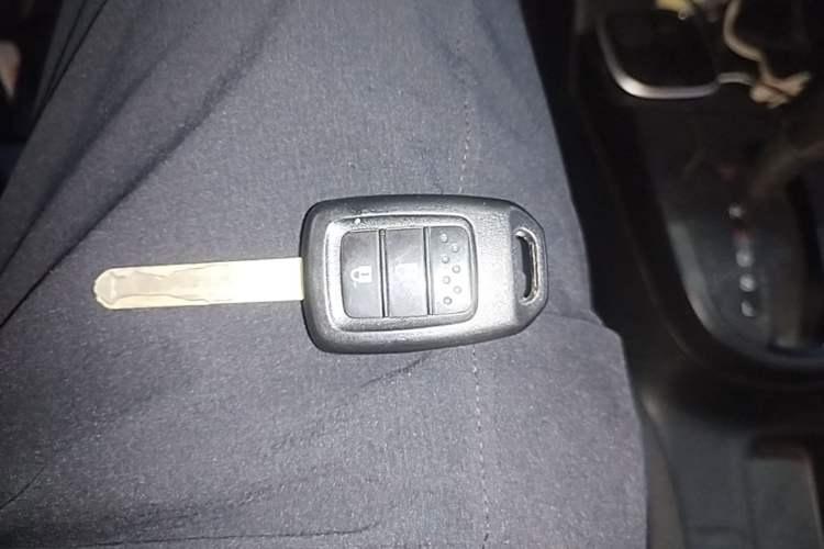 Used Honda Fit 2014 1.5L LX CVT Comfort Model Vehicle Key
