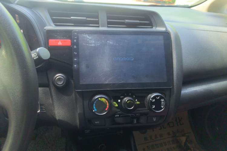 Used Honda Fit 2014 1.5L LX Manual Comfort Model Audio And AC Panel