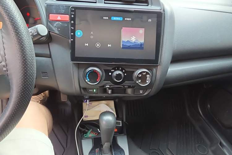 Used Honda Fit 2014 1.5L LX CVT Comfort Model Audio And AC Panel