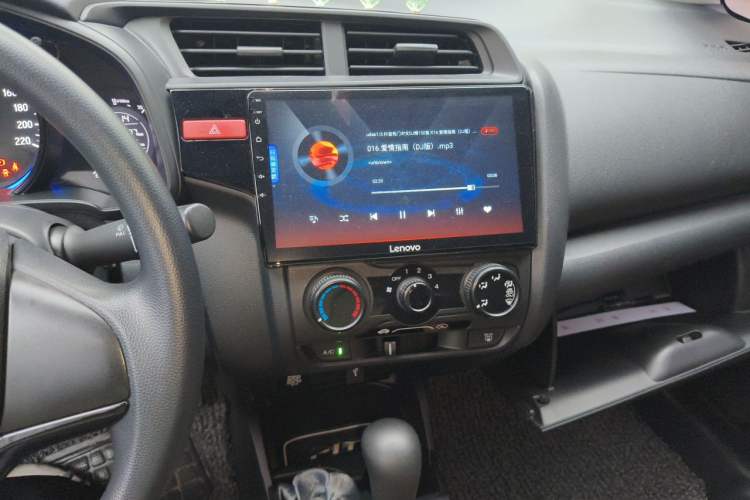Used Honda Fit 2014 1.5L LX CVT Comfort Model Audio And AC Panel