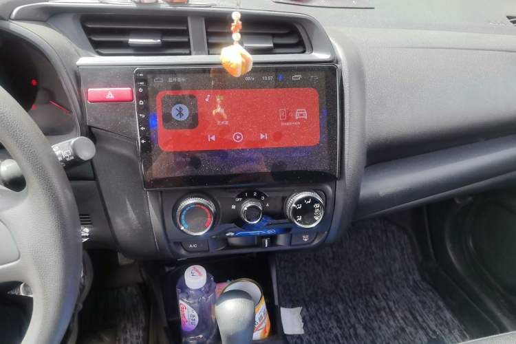 Used Honda Fit 2014 1.5L LX CVT Comfort Model Audio And AC Panel