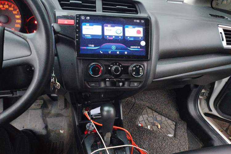 Used Honda Fit 2014 1.5L LX CVT Comfort Model Audio And AC Panel