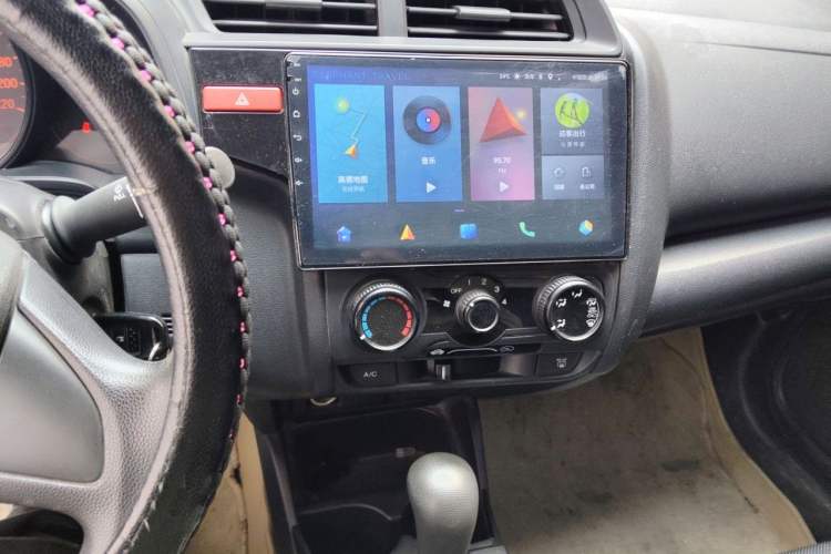 Used Honda Fit 2014 1.5L LX CVT Comfort Model Audio And AC Panel
