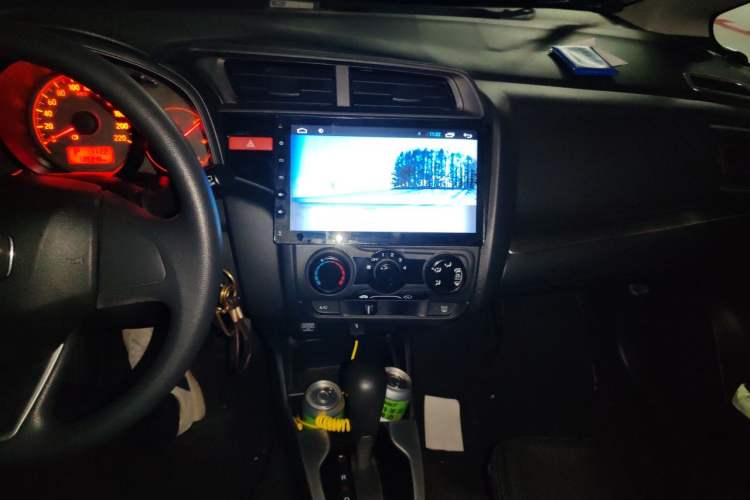 Used Honda Fit 2014 1.5L LX CVT Comfort Model Audio And AC Panel