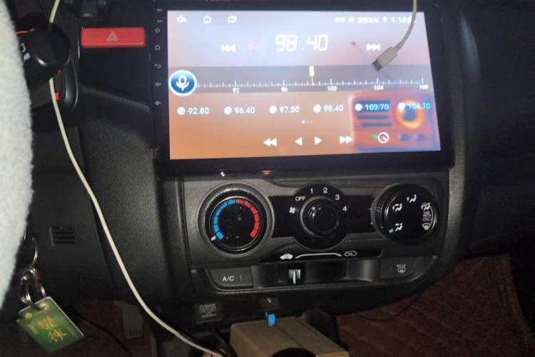 Used Honda Fit 2014 1.5L LX CVT Comfort Model Audio And AC Panel