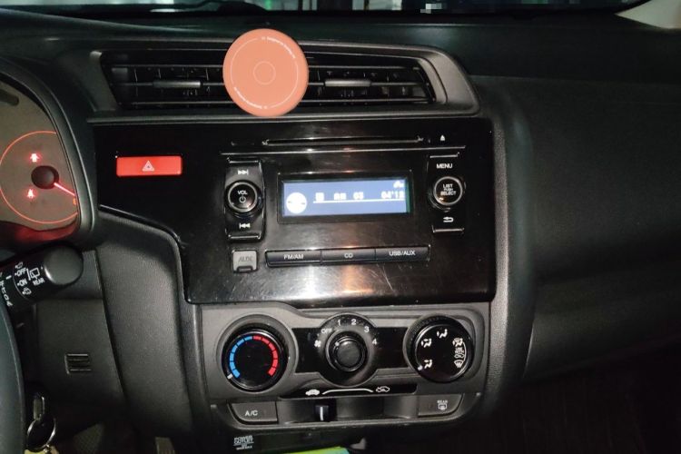 Used Honda Fit 2014 1.5L LX Manual Comfort Model Audio And AC Panel