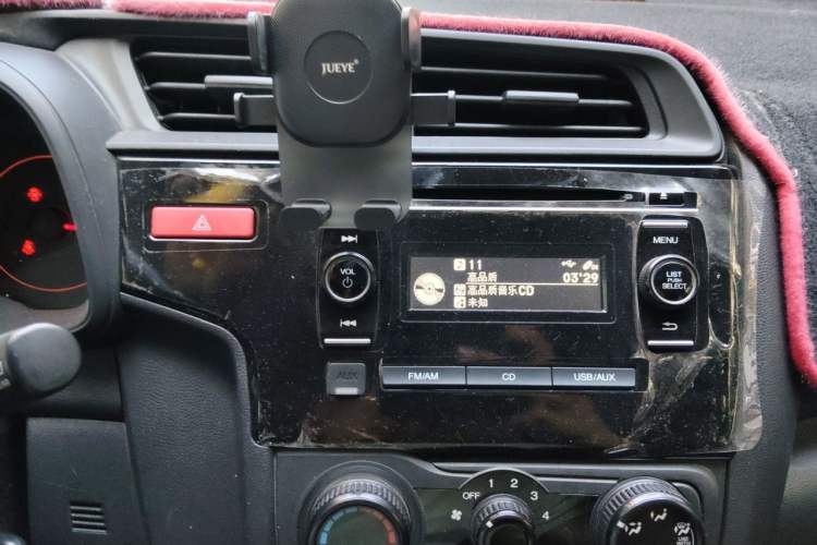 Used Honda Fit 2014 1.5L LX CVT Comfort Model Audio And AC Panel