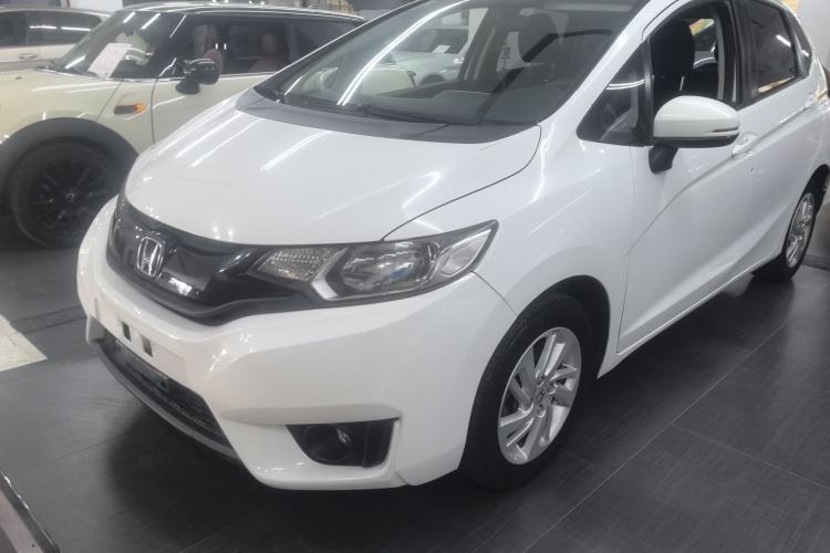 Used Honda Fit 2014 1.5L SE CVT Fashion Model Guazi used car, China used car export, Used car for sale, Used  cars, Cheapest cars for sale