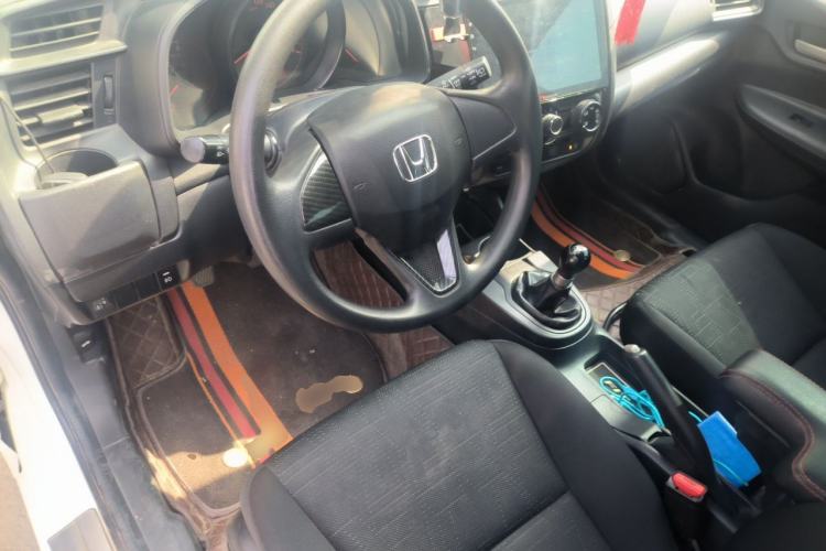 Used Honda Fit 2014 1.5L LX Manual Comfort Model Center Console