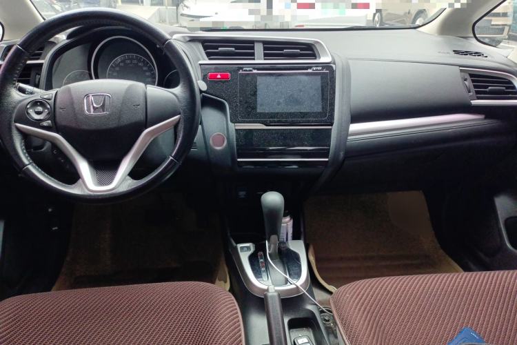 Used Honda Fit 2014 1.5L EXLI CVT Leading Model Center Console