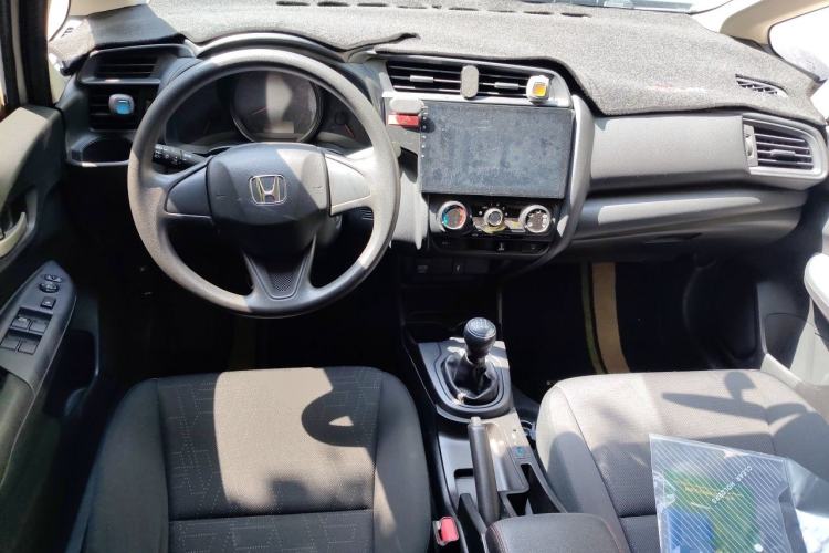 Used Honda Fit 2014 1.5L LX Manual Comfort Model Center Console