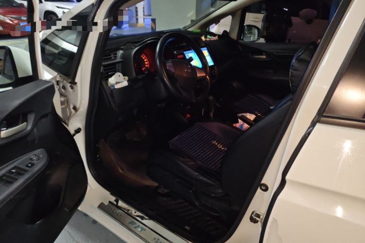 Used Honda Fit 2014 1.5L LX CVT Comfort Model Driver Seat
