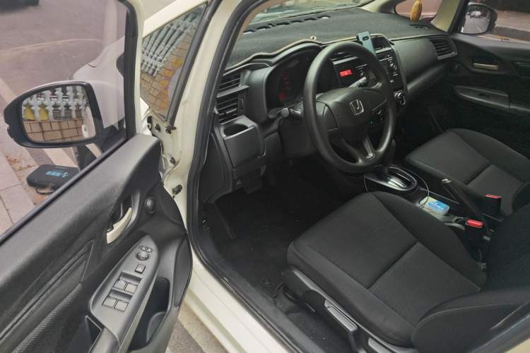 Used Honda Fit 2014 1.5L LX CVT Comfort Model Driver Seat