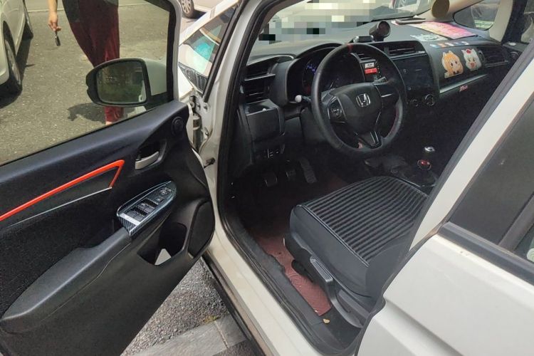 Used Honda Fit 2014 1.5L LX Manual Comfort Model Driver Seat