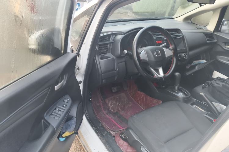 Used Honda Fit 2014 1.5L LX CVT Comfort Model Driver Seat