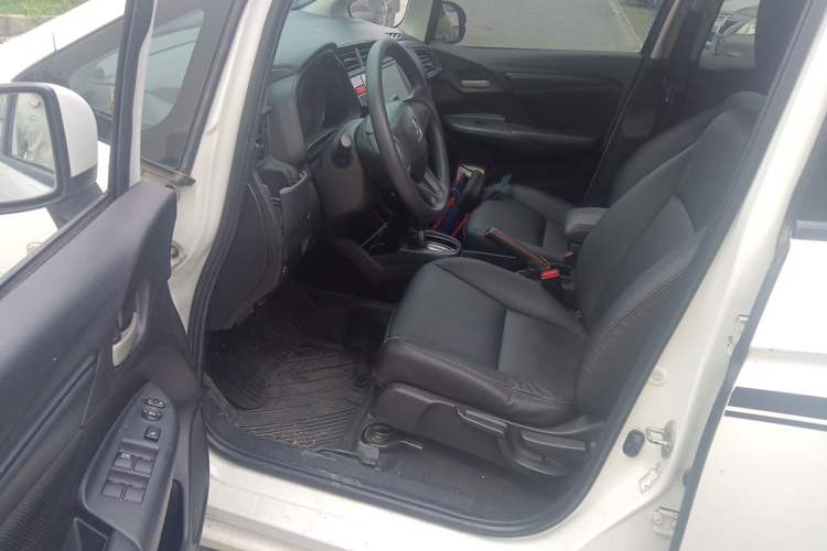 Used Honda Fit 2014 1.5L LX CVT Comfort Model Driver Seat