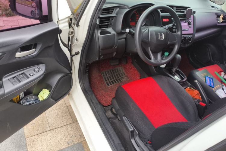Used Honda Fit 2014 1.5L LX CVT Comfort Model Driver Seat
