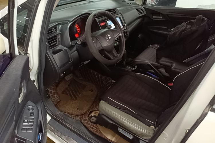 Used Honda Fit 2014 1.5L LX CVT Comfort Model Driver Seat