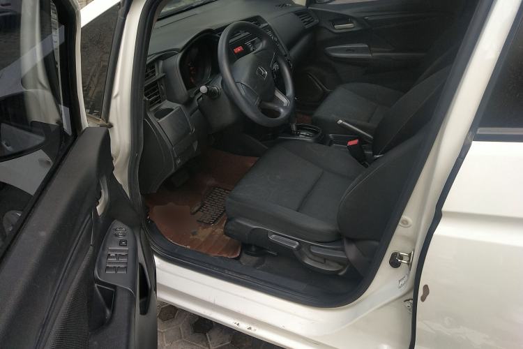 Used Honda Fit 2014 1.5L LX CVT Comfort Model Driver Seat