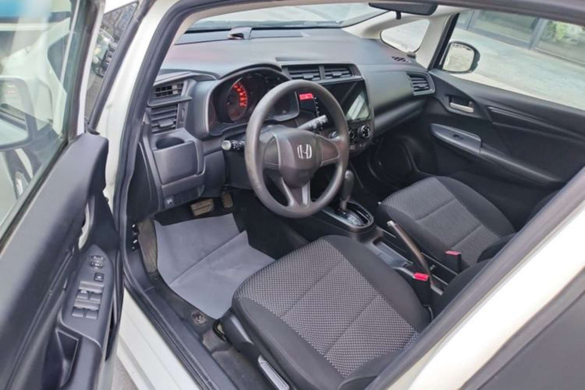 Used Honda Fit 2014 1.5L LX CVT Comfort Model Driver Seat