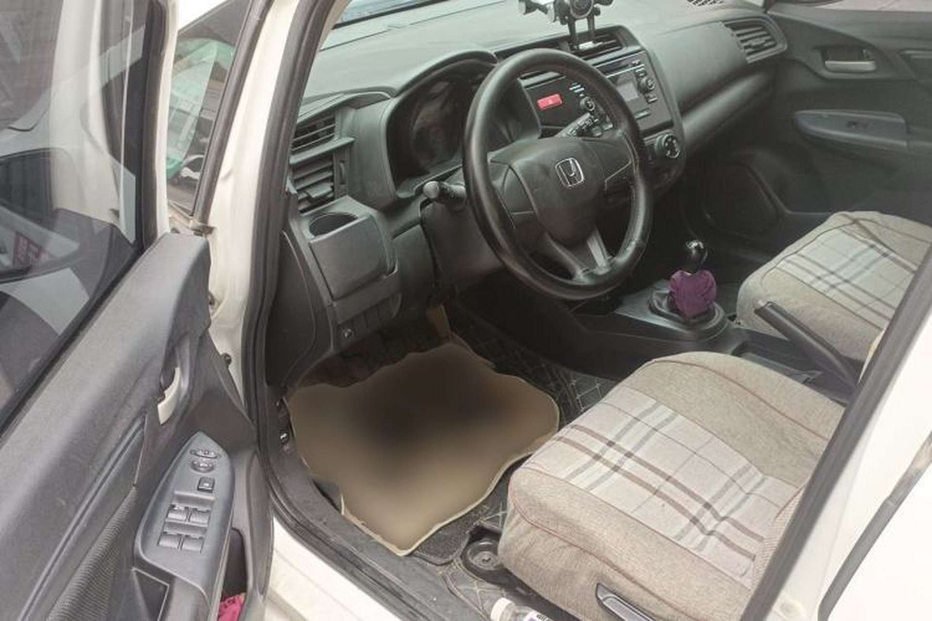 Used Honda Fit 2014 1.5L LX Manual Comfort Model Driver Seat