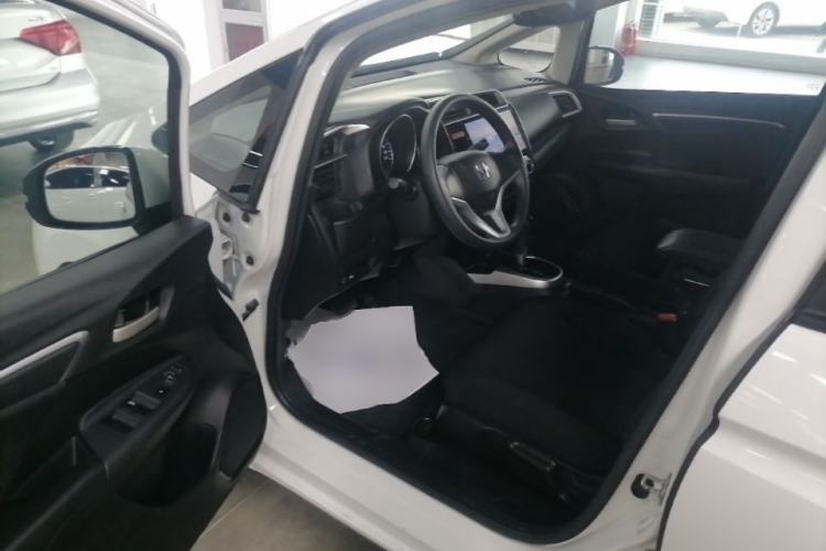 Used Honda Fit 2014 1.5L SE CVT Fashion Model Driver Seat