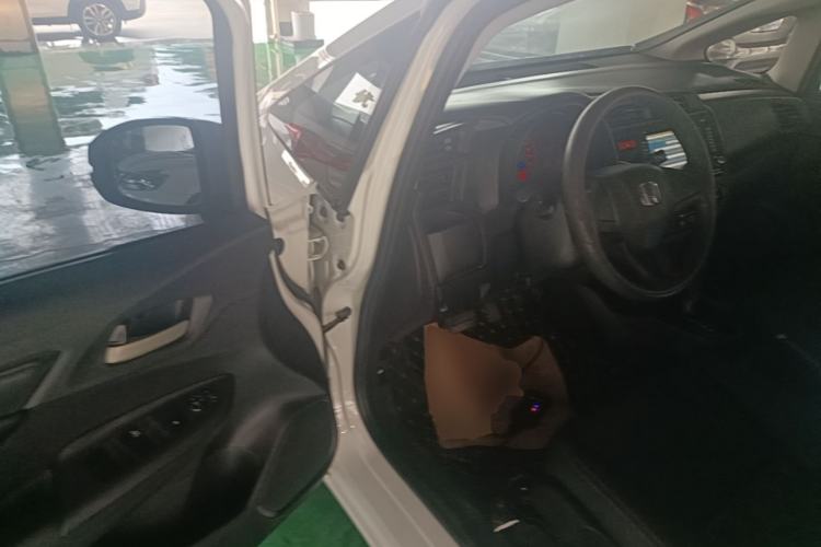 Used Honda Fit 2014 1.5L LX CVT Comfort Model Driver Seat