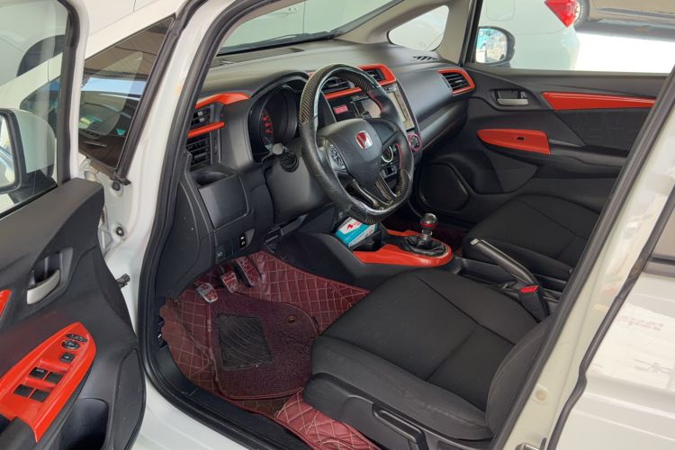 Used Honda Fit 2014 1.5L LX Manual Comfort Model Driver Seat